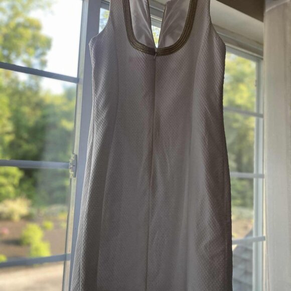 Lilly Pulitzer White Gold Shift Dress - Size 2 - Picture 3 of 3